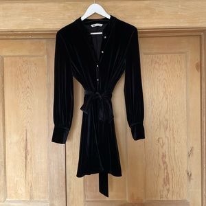 Zara long sleeve velvet dress